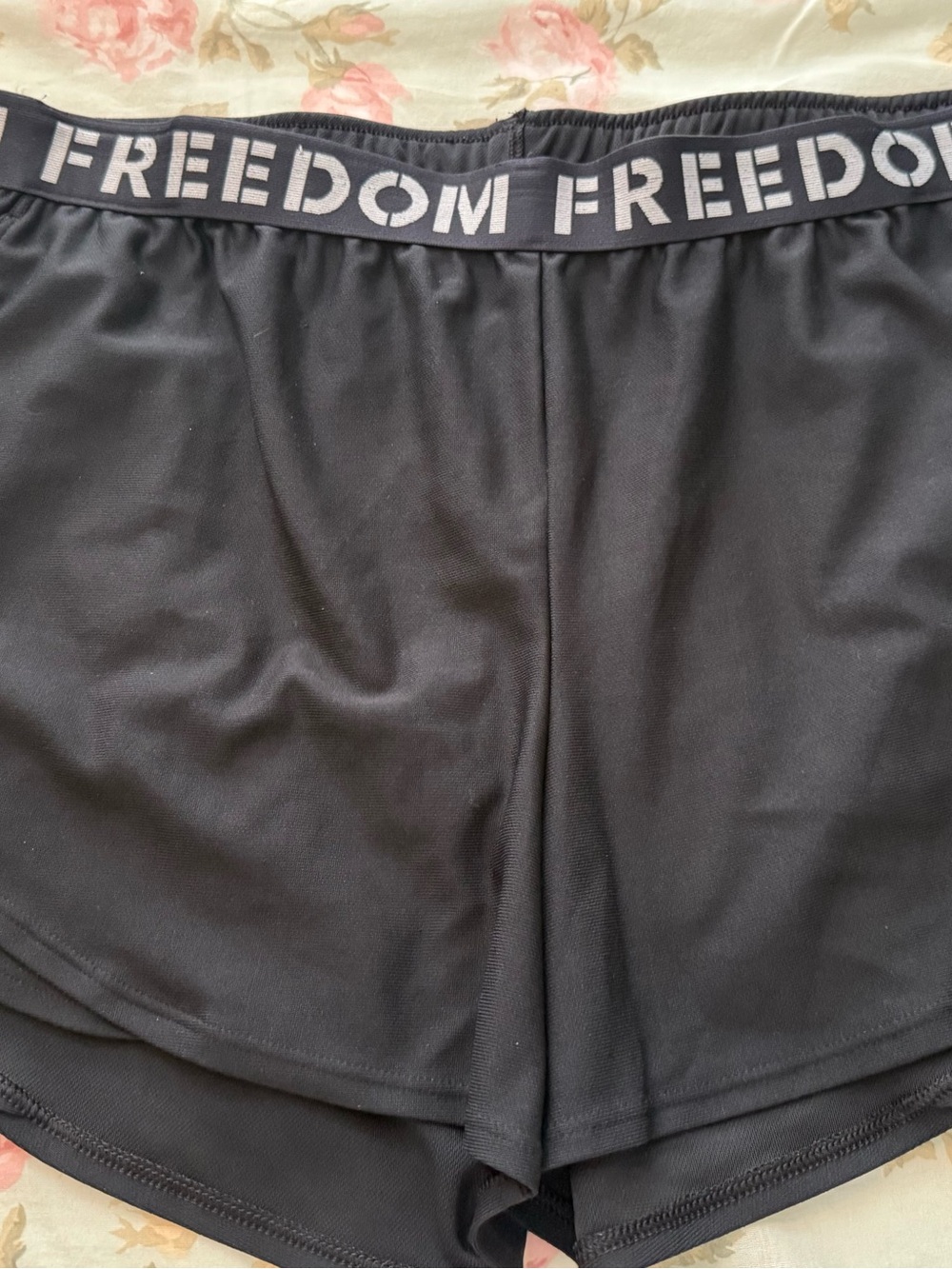 Under Armour Women's Black Freedom Logo Athletic Shorts